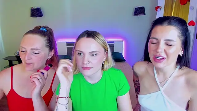 MagicEyess' Webcam Show