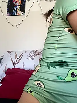 Chat +18 de Sweet_Eva__ ao vivo