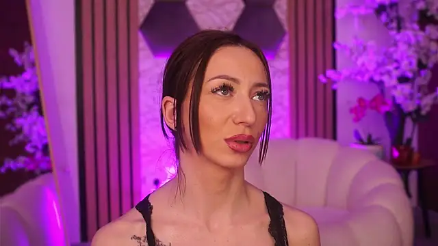 RubyFever's Live XXX Chat
