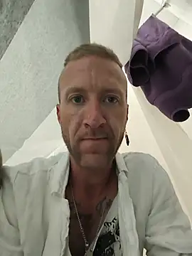 Bottomkinktwink's Webcam Show