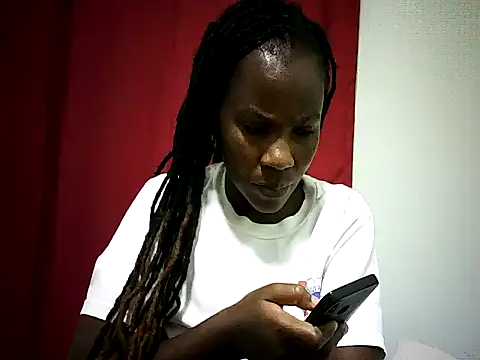 Pierra77 – Live XXX-chat