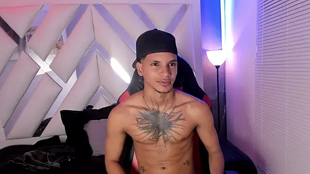 Webkamerová show kai_storm77