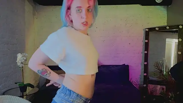 دردشة ScarlettSparkss الجنسية المباشرة