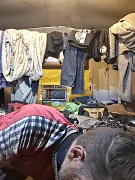 bearded_cross Webcam Show
