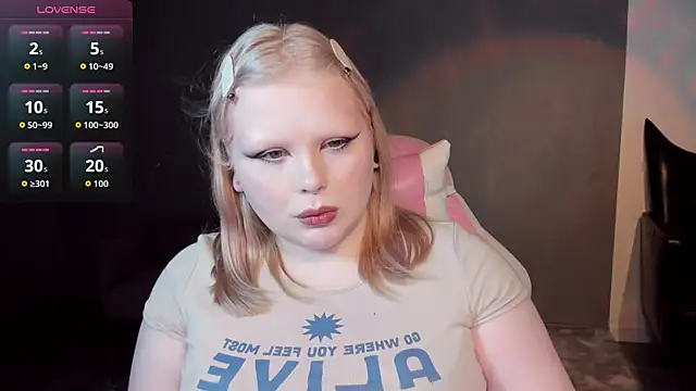 Chat +18 de LottieReed ao vivo