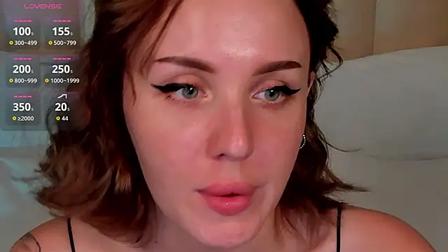 Chat +18 de LianaFord ao vivo