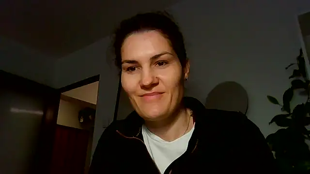 Ms-Lust1- Chat XXX in diretta