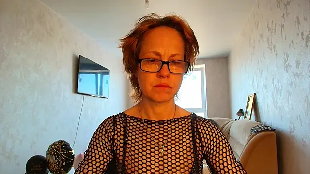 دردشة LioraWeiss الجنسية المباشرة
