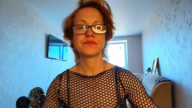 LioraWeiss – Naživo XXX chat