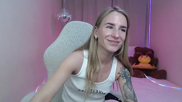DeboraHorny Chat XXX in diretta