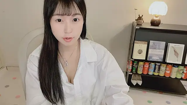 Onechestnut's Live XXX Chat