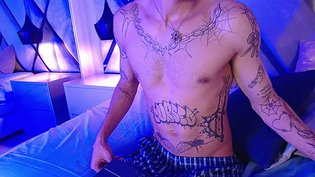 EnzoHunters' Webcam Show