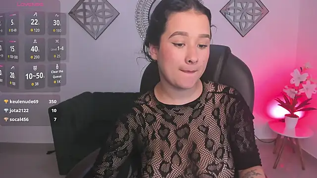 Emi_RosethのライブXXXチャット
