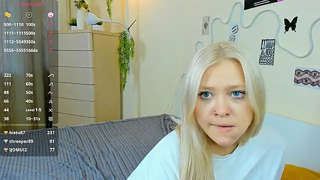 MidnightPoise Live XXX-Chat