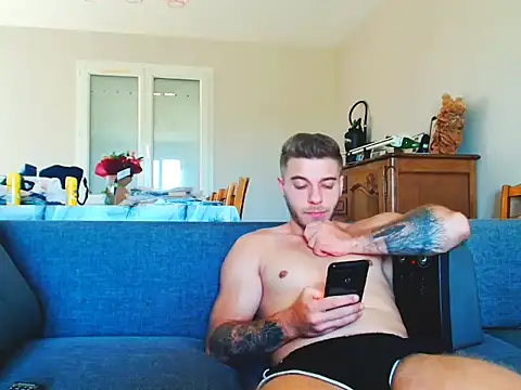 Elkafit28's Webcam Show