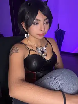_g0thiccwitch_ Show in webcam