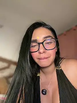MiaSofia__ Adlı Modelin Canlı XXX Sohbeti