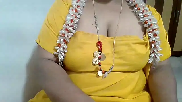archanatelugu9 élő XXX-chatje