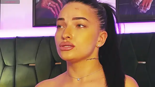 BiancaVitale élő XXX-chatje