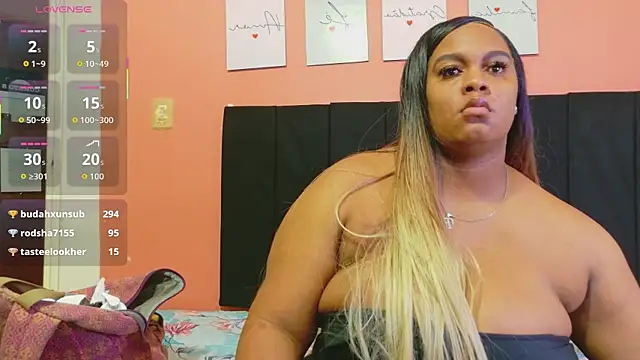 Živý XXX chat matureahomegirl