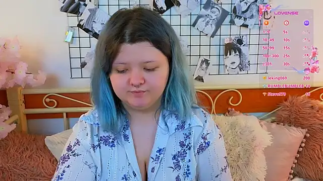 Lunaar_ Live XXX Chat