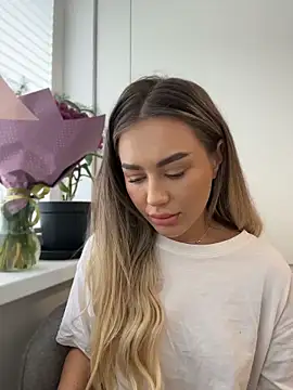 BarbieDoll13 Live XXX-chat