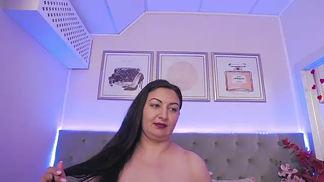 BustyEva_ Adlı Modelin Web Kamerası Şovu