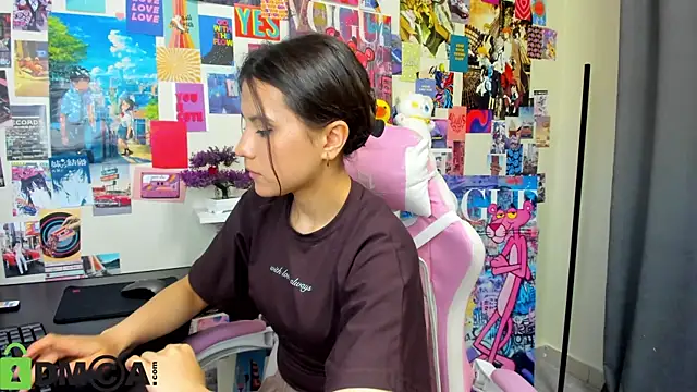 Flower0852's Live XXX Chat