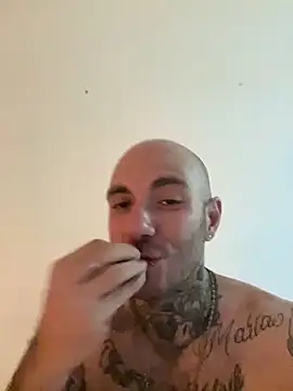 N3N3_SINS – Naživo XXX chat