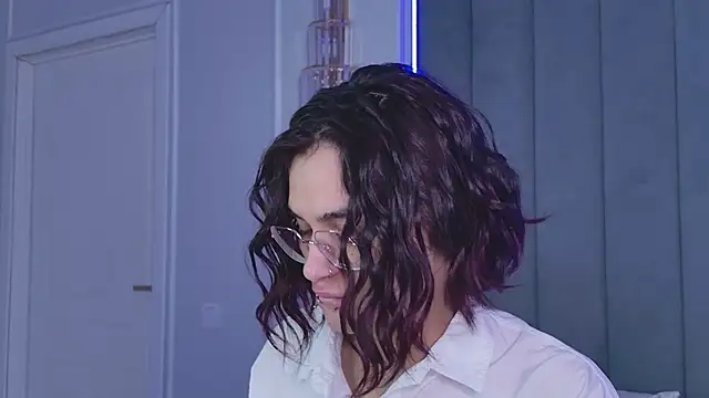 VioletAshのライブXXXチャット