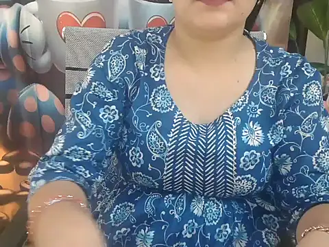 _chitranshi Adlı Modelin Canlı XXX Sohbeti