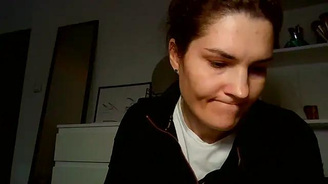 Ms-Lust1- Live XXX-Chat