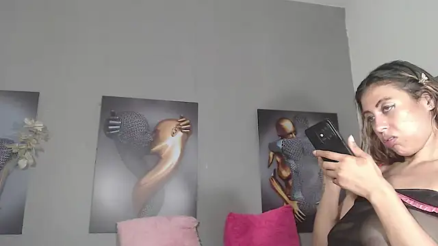 AntonellaBlanc Adlı Modelin Canlı XXX Sohbeti