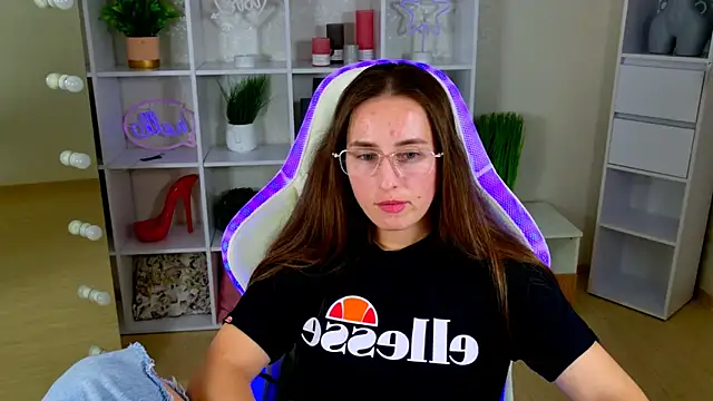 Živý XXX chat NadinnL