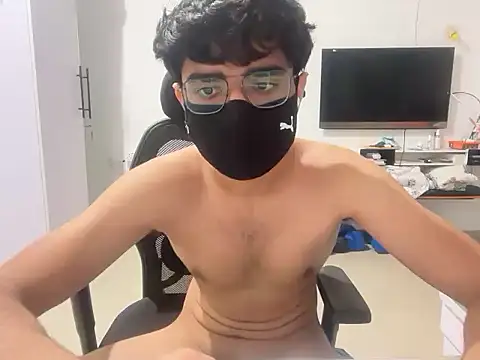 Kryptono লাইভ XXX চ্যাট