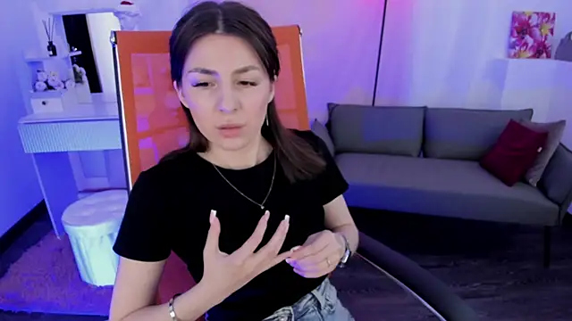 XXX chat uživo modela DiRosie