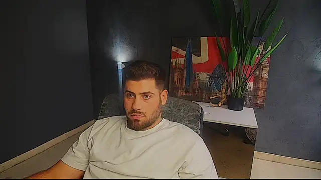 XXX chat uživo modela DaxGreer