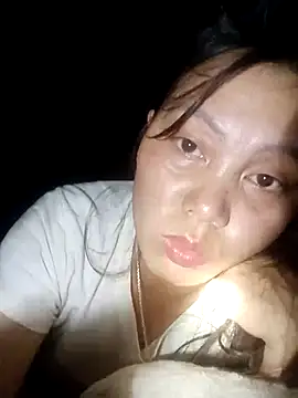 Abi-ni 现场XXX聊天
