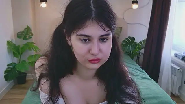 Онлайн чат XXX Lyra_Skye