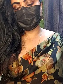Anushka_flower élő XXX-chatje
