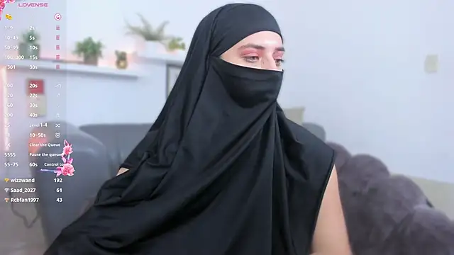 salma_arabicc Adlı Modelin Canlı XXX Sohbeti
