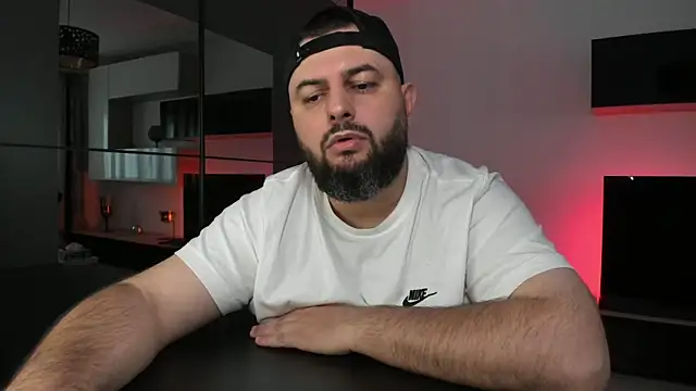 DravenPeak live XXX chat