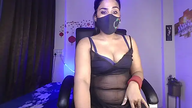 Black-Pearll Live XXX-Chat