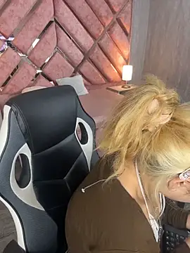 دردشة lya_nekko_ الجنسية المباشرة
