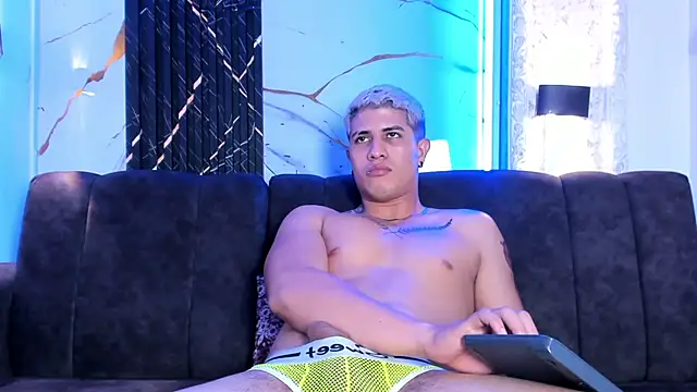 dominic_connor webcam show