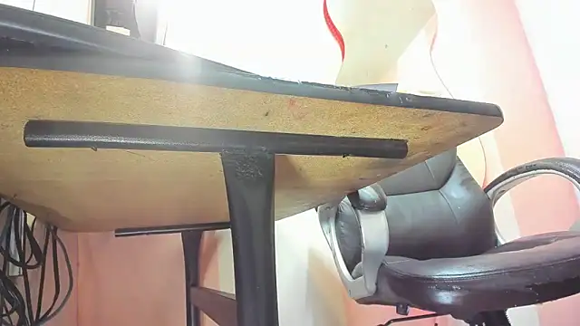 XXX chat uživo modela Mila_Leon