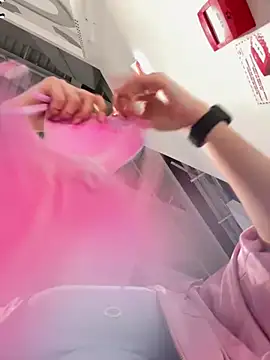 RiriRoseey Live XXX-Chat