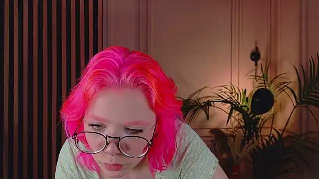 Chat XXX en directo de Waifu_Ketrin