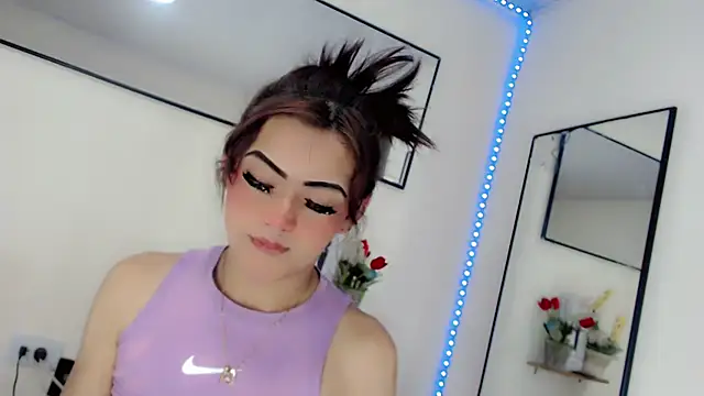 NathalialLooesn Live XXX chat