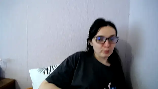 XXX chat uživo modela Shiny_gine